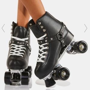 NIB Black with Silver Studded Harness Women’s Quad Roller Skates